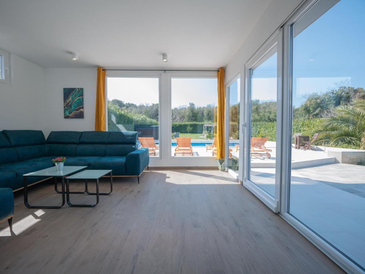 Villa Vinky PUY Eksteriør bilde