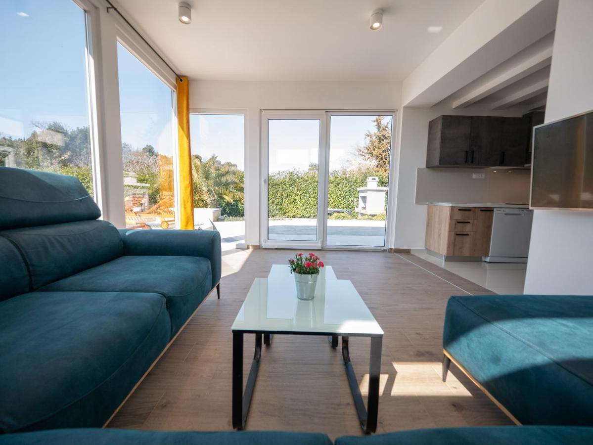 Villa Vinky PUY Eksteriør bilde